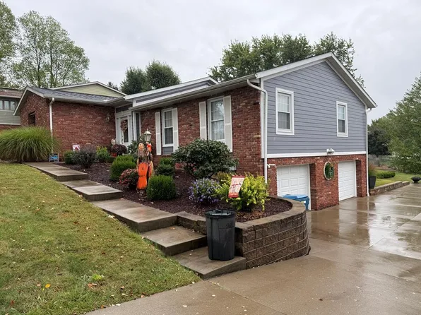 41 Dogwood Drive, Triadelphia, WV 26059