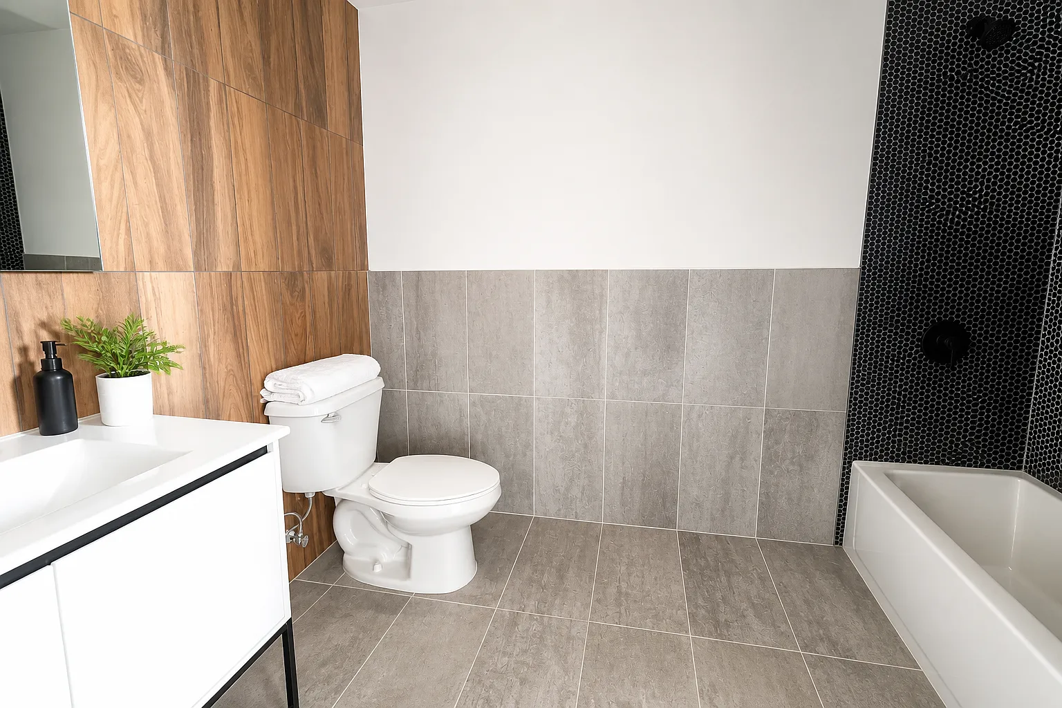 2 bed, $2,900 — Photo 3