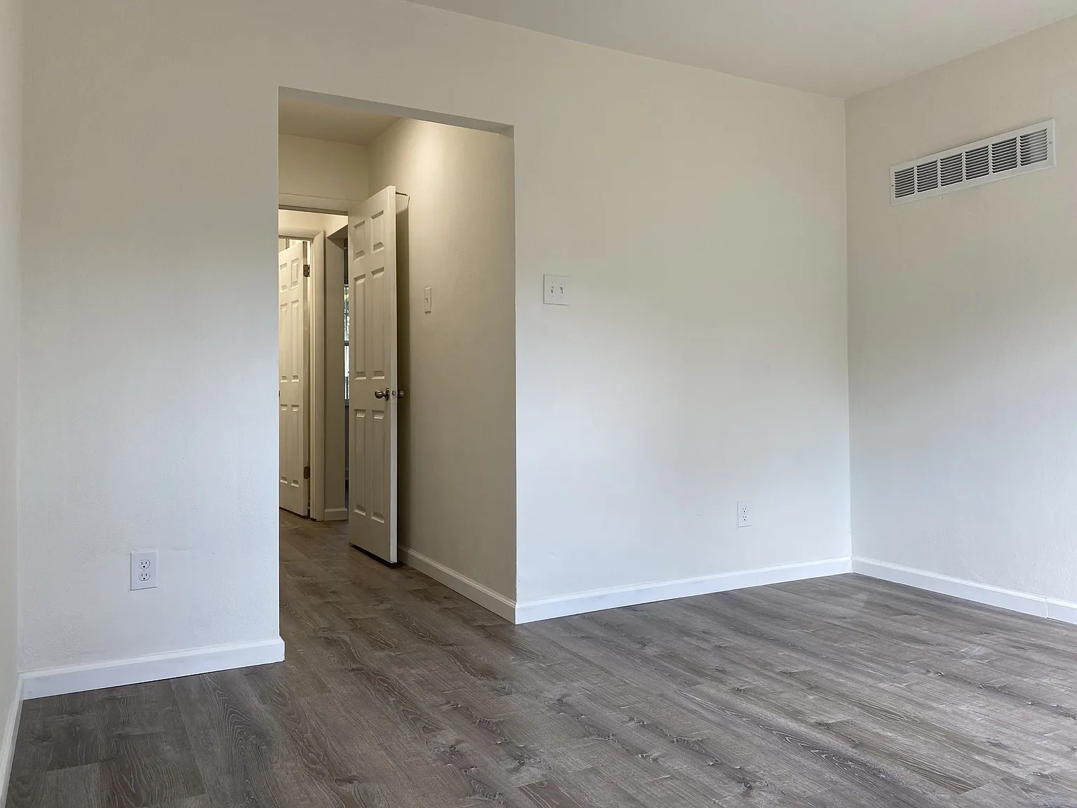 3972 Brittany Circle - A — Photo 4
