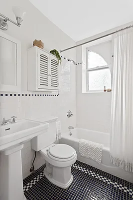 Sold by Corcoran | media 11