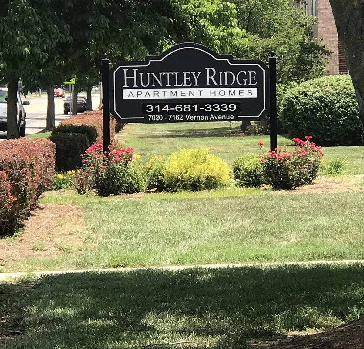 3 bed, 1200 sqft, $1,375 — Photo 1