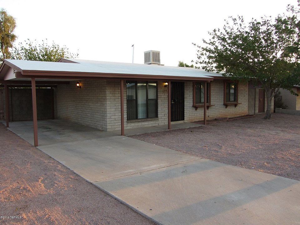 1st image of 2729 W Calle Ocio