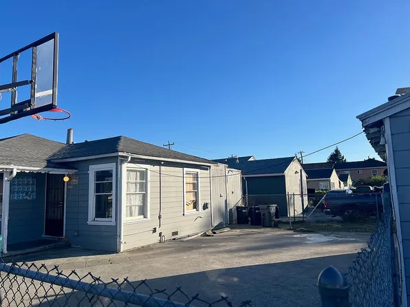 9945 B St, Oakland, CA 94603