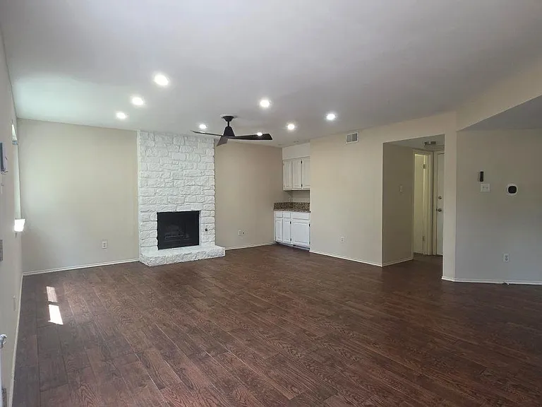 4701 Ganymede Dr — Photo 10