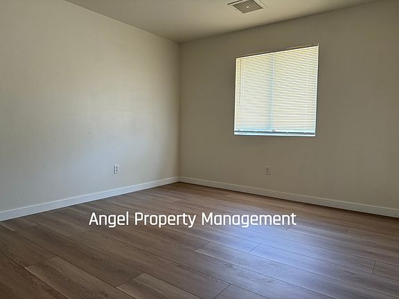 2nd image of 631 Pinedale Ave #1