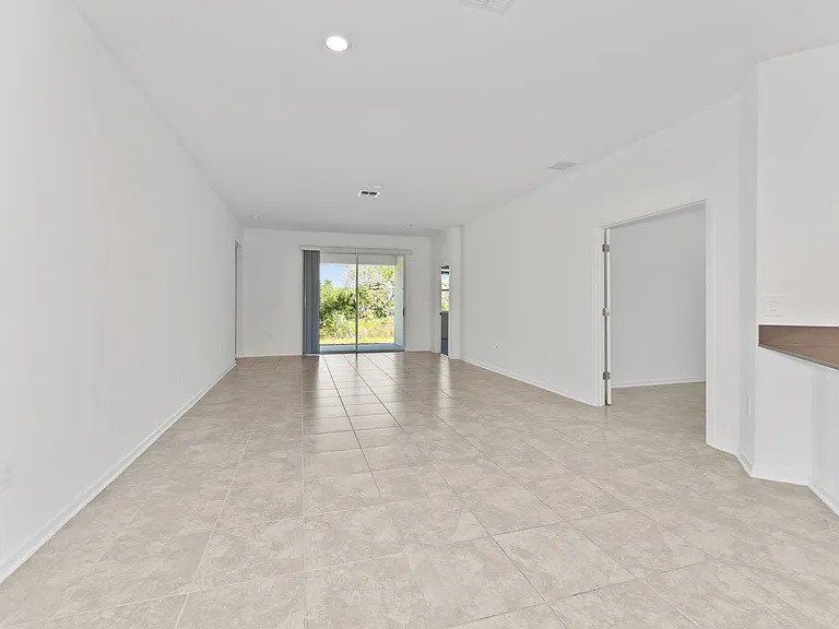 860 Daring Dr — Photo 10