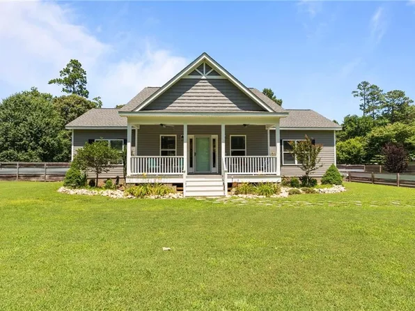 3884 Laurellye Ln, Hayes, VA 23072