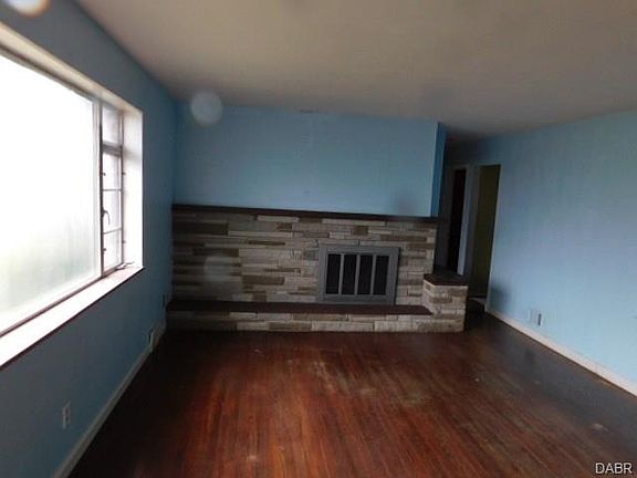 3rd image of 3912 Reinwood Dr