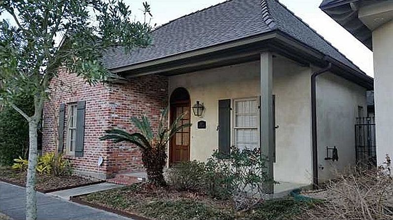 1st image of 102 Settlers Trace Blvd