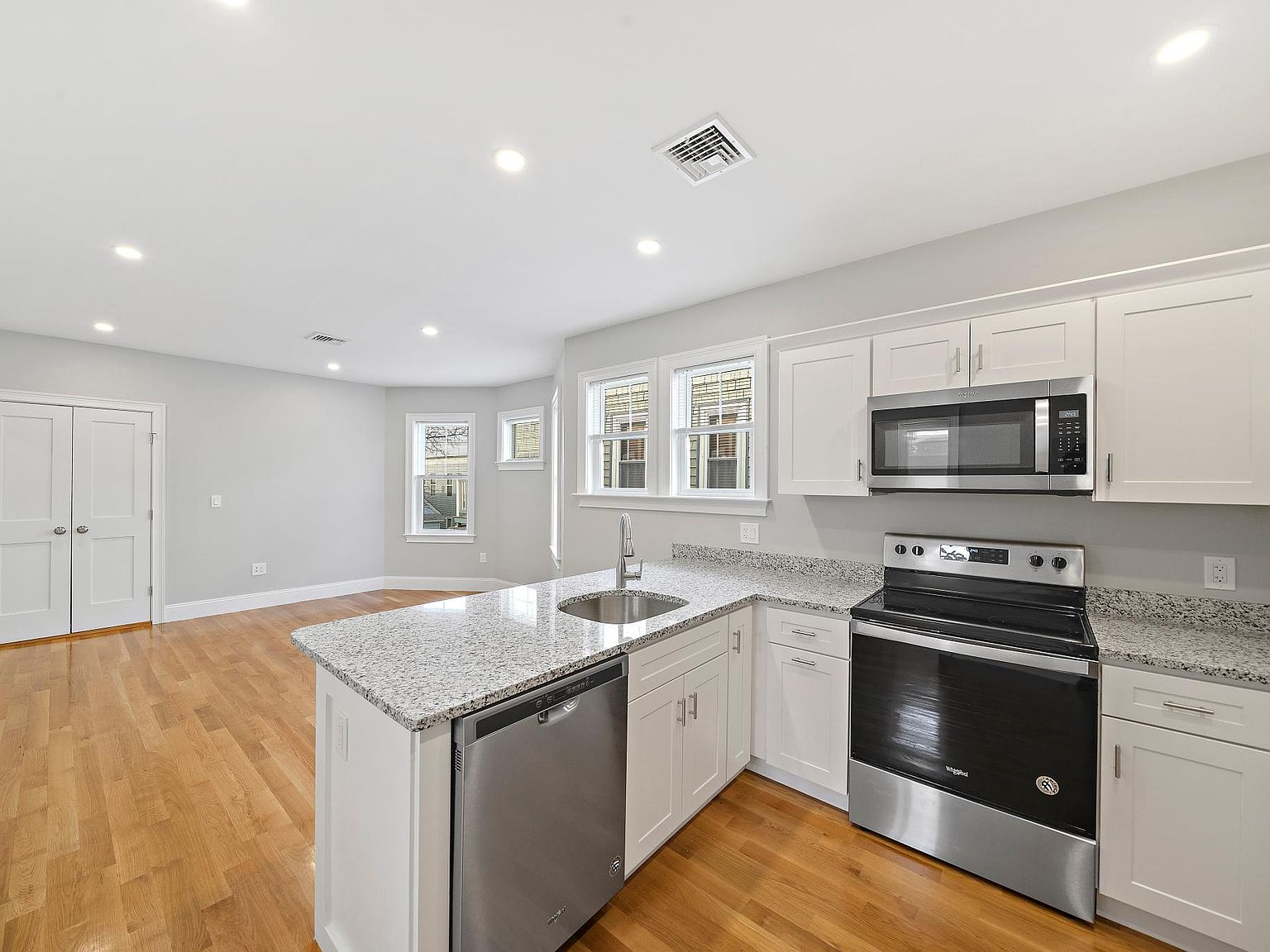 16 Dawes St FLOOR 3, Dorchester, MA 02125 Zillow