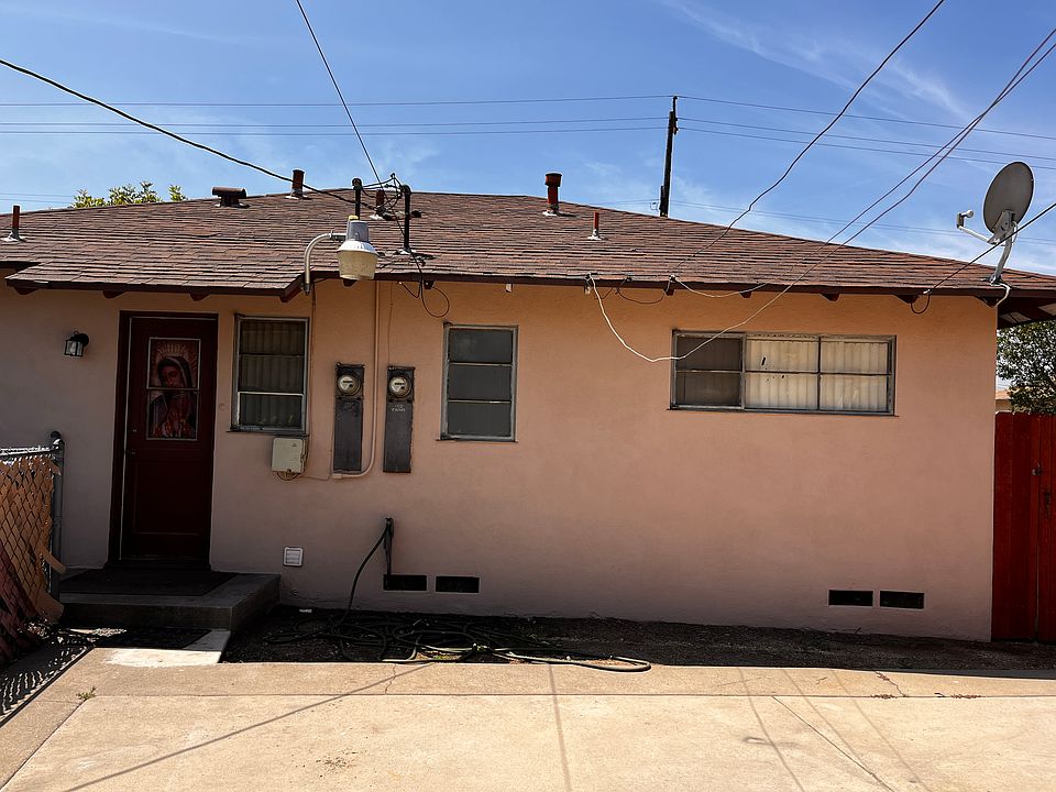 1st image of 1317 E Kingsley Ave