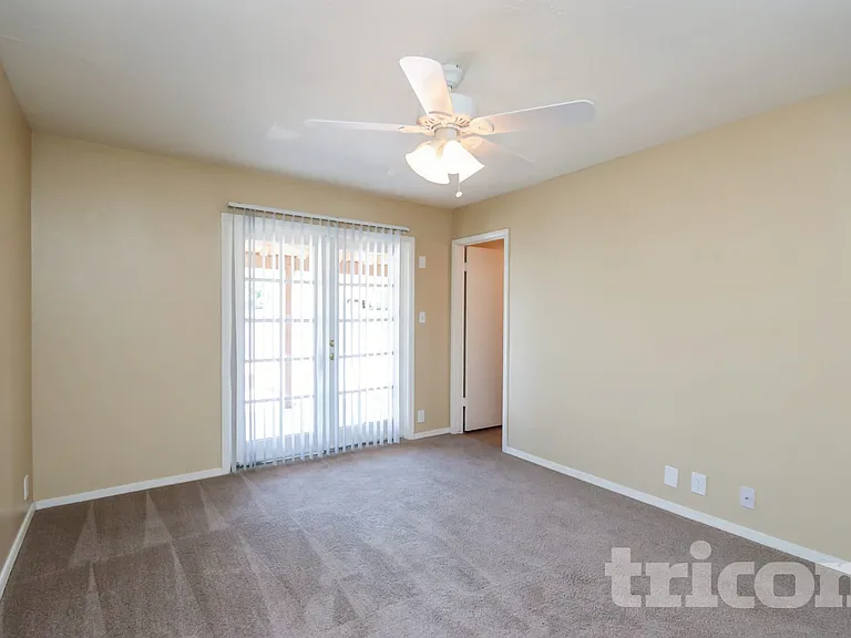 7334 W Carol Ave — Photo 10