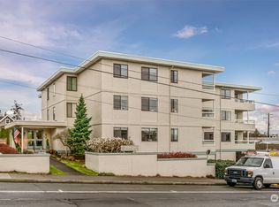 626 Main St APT 4, Edmonds, WA 98020