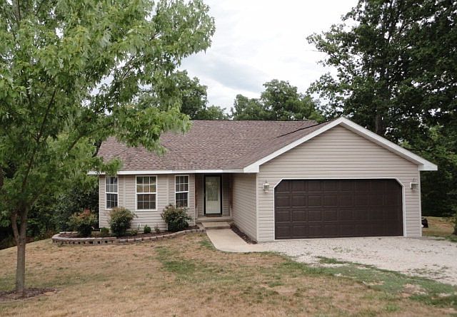 1st image of 347 Verdant Ln
