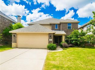 2416 Jill Creek Dr, Lake Dallas, TX 75068