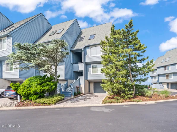 26 Harborhead Drive, Point Pleasant Beach, NJ 08742