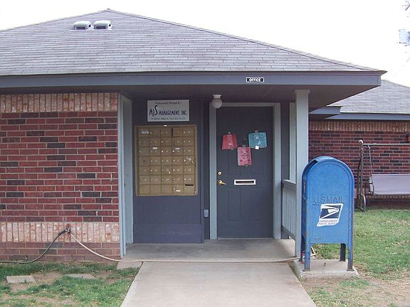 2nd image of 401 Jack Griffin Dr #5194
