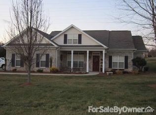 115 Oak Run Ct, Lewisville, NC 27023