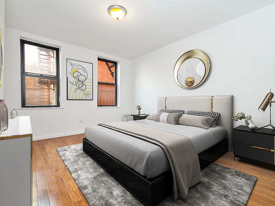 2nd image of 81 Saint Marks Pl APT 3W