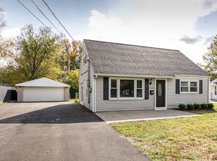 9405 Cornflower Rd, Louisville, KY 40272