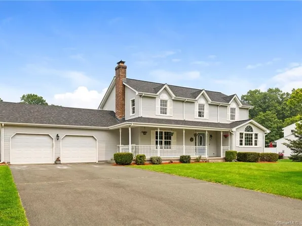 26 Vincent Circle, South Windsor, CT 06074