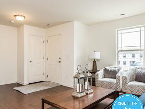 3rd image of 3564 Aldie Ct #1