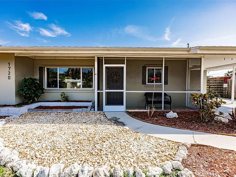 1720 Colleen St — Photo 49
