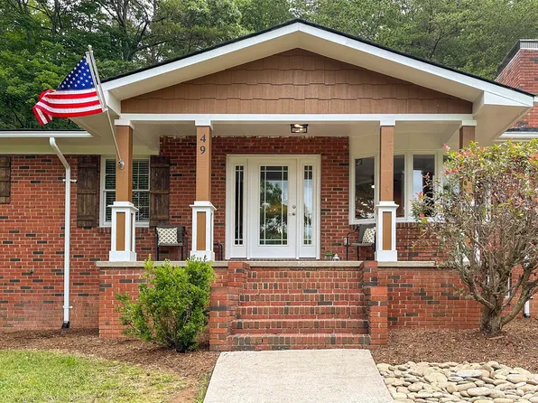 49 Community Rd, Fletcher, NC 28732