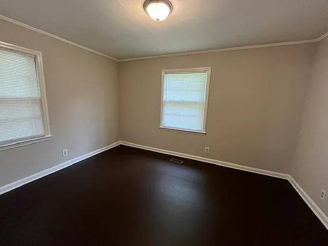 2081 Knightsbridge Rd — Photo 13