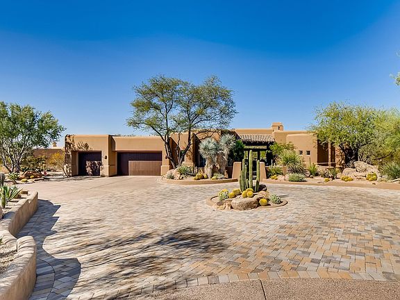 2nd image of 8400 E Dixileta Dr #126