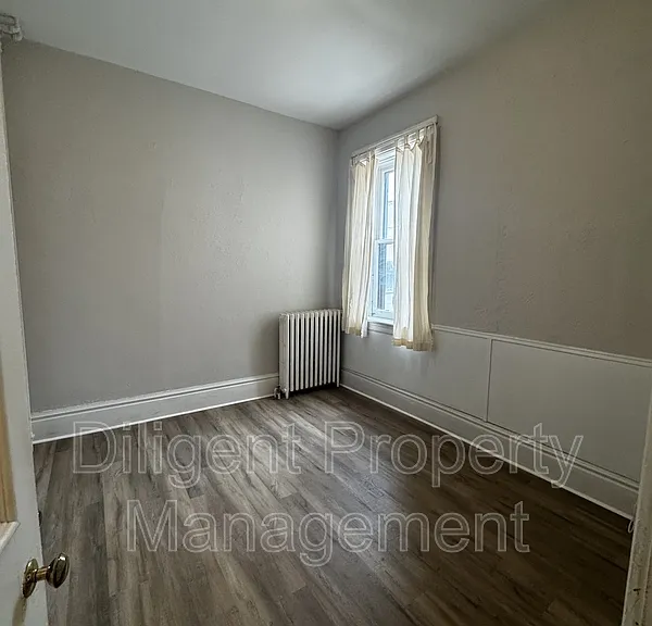 451 Water St #3 — Photo 9