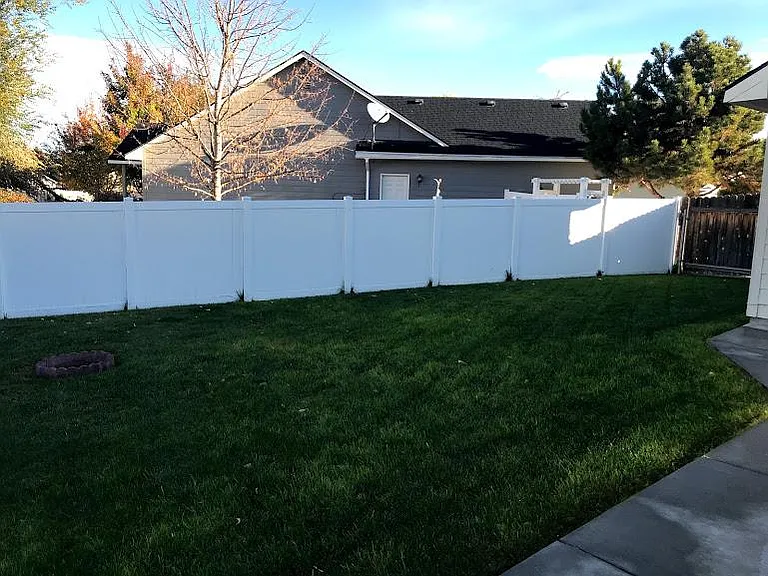 2201 E Royal Ave — Photo 11