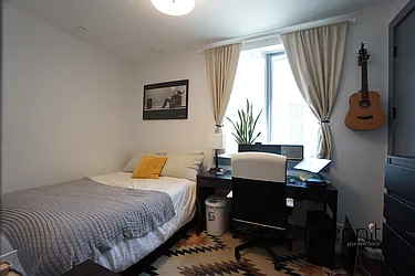 Rented by Rennit Inc.