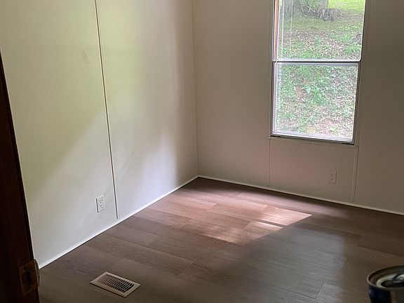 4th image of 138 Anna Rd
