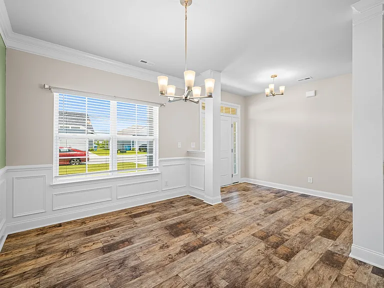 713 Greenwich Pl — Photo 15