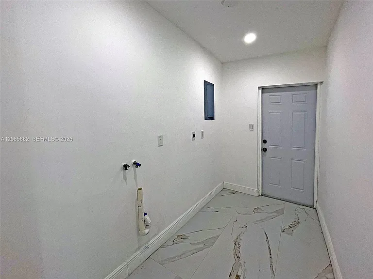 1606 NW 12th Ave — Photo 27