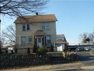 2nd image of 9 Lee Ave