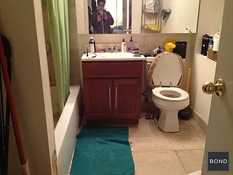 Rented by Bond New York