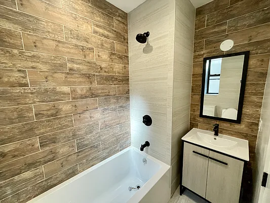 Rented by Nooklyn NYC LLC | media 30