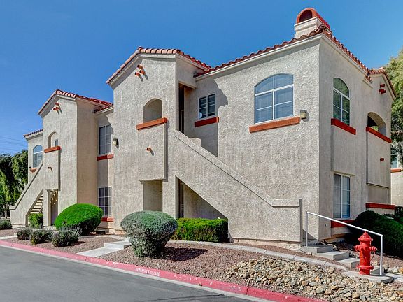 4th image of 8416 White Eagle Ave Unit 202