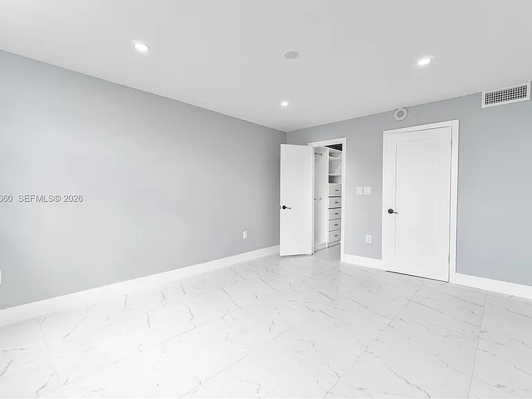 2851 NE 183rd St #1504E — Photo 24