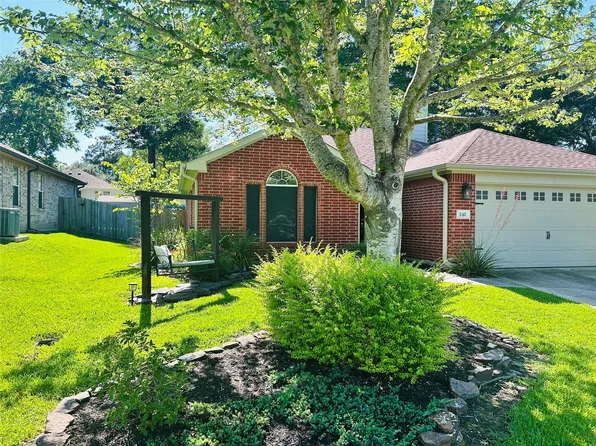 242 Sunset Path N, Montgomery, TX 77316
