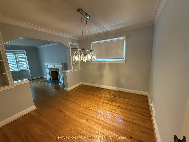 240 Joicey Blvd — Photo 4