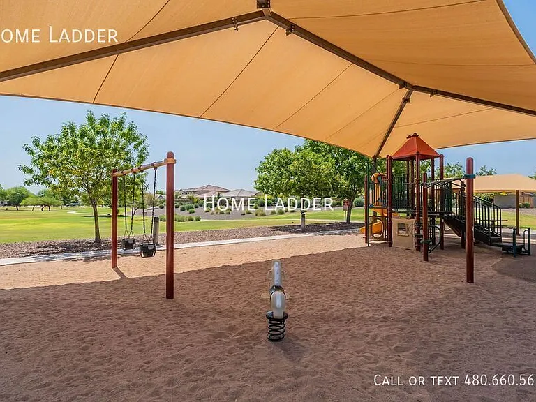 18428 N Jameson Dr — Photo 40