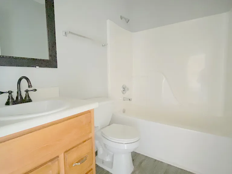 170 Stafford Rd — Photo 18