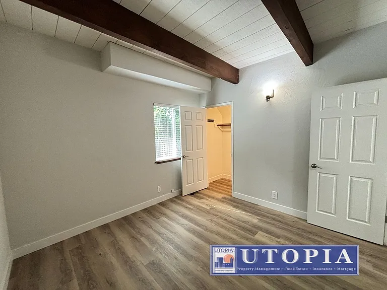 212 Treasure Island Dr — Photo 22