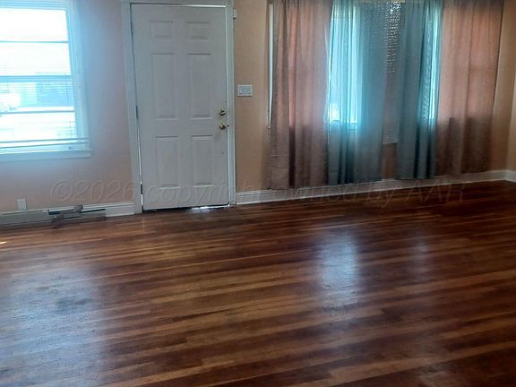 3rd image of 4306 S Ong St