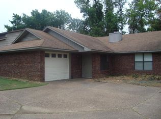 129 Perth Ct, Fort Smith, AR 72908