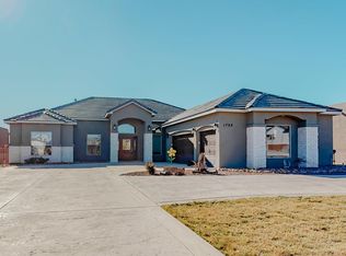 1724 21st Ave SE, Rio Rancho, NM 87124