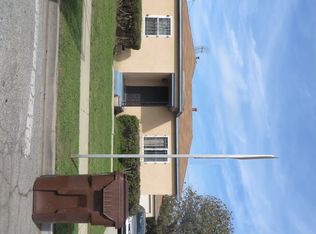 1111 W 129th St, Compton, CA 90222